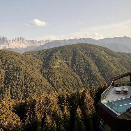 Forestis Dolomites 布列瑟农 外观 照片